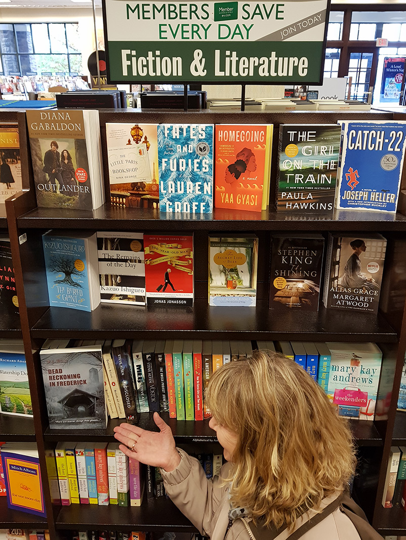 Dead Reckoning in Frederick on Shelves at Barnes and Noble